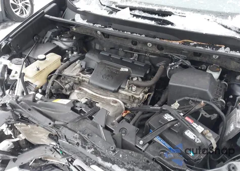 2018 Toyota Rav4 Xle z USA, uszkodzony, nr VIN JTMRFREV7JJ187618